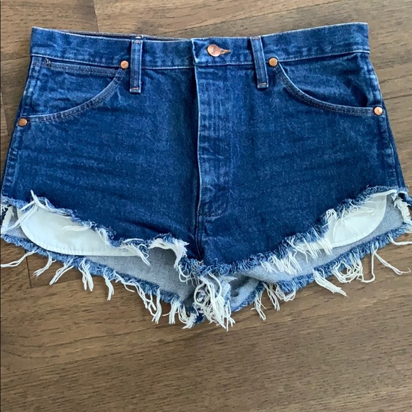 Cut off shorts - Wrangler - Picture 1 of 3